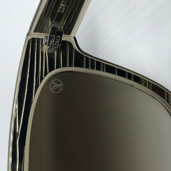 100%Authentic Louis Vuitton Epi Audrey Metallic 53 - Picture 7 of 11